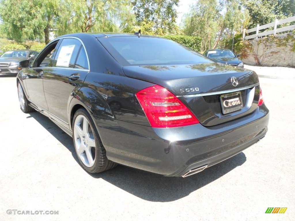 2013 S 550 Sedan - Magnetite Black Metallic / Sahara Beige/Black photo #10