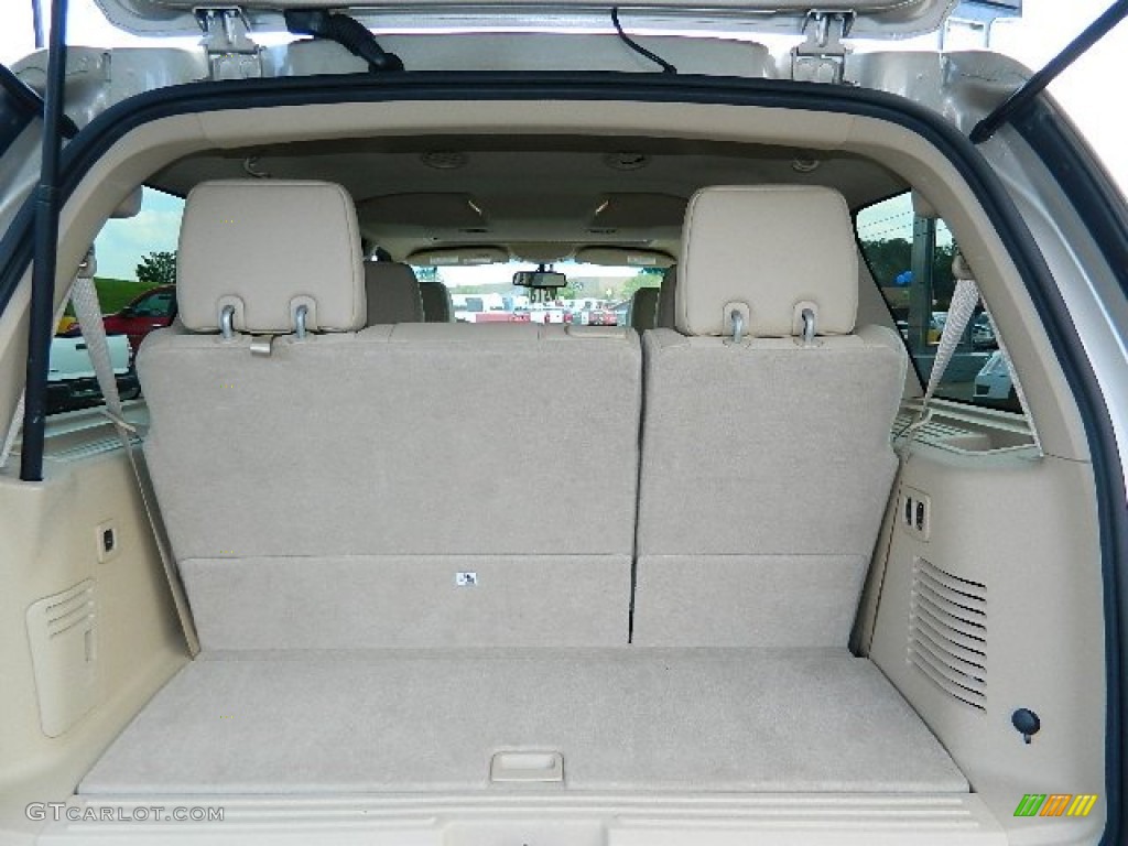 2008 Lincoln Navigator Luxury Trunk Photo #69881578
