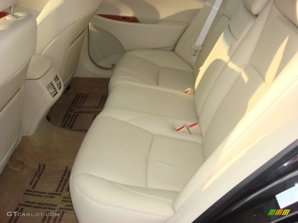 2010 Lexus ES 350 Rear Seat Photo #69881591