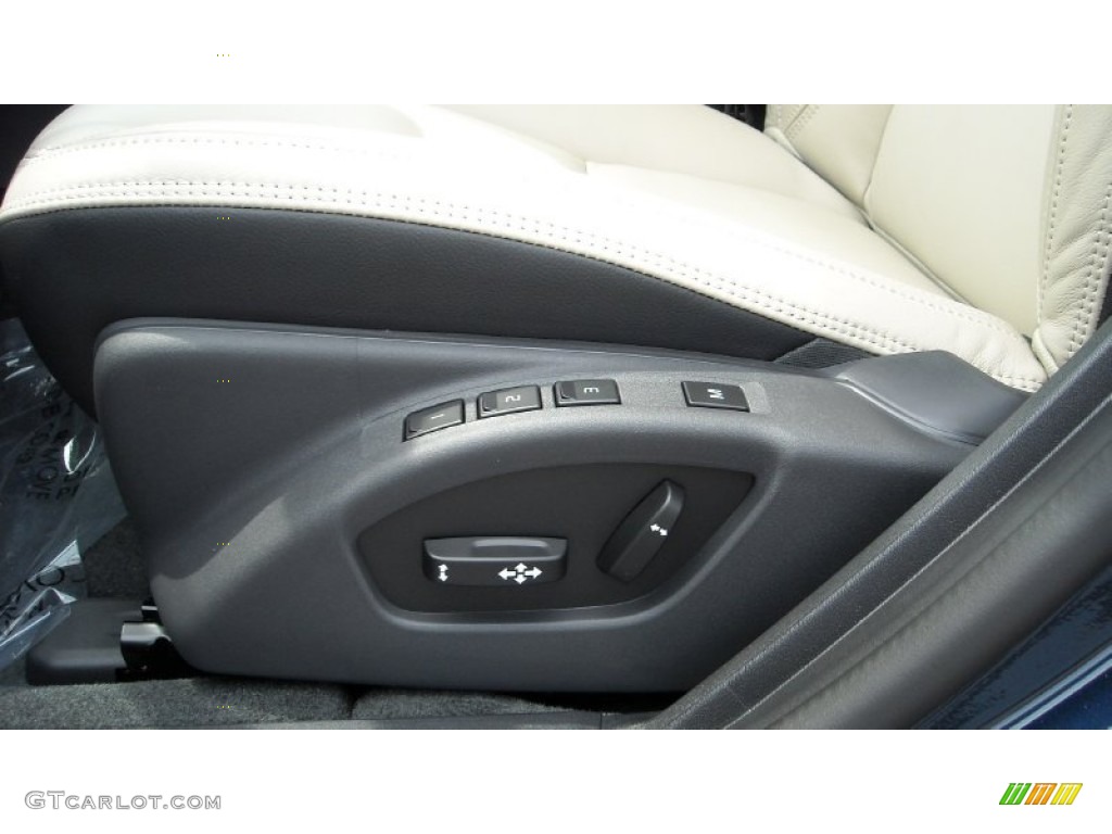 2013 Volvo S60 T5 Controls Photo #69882811