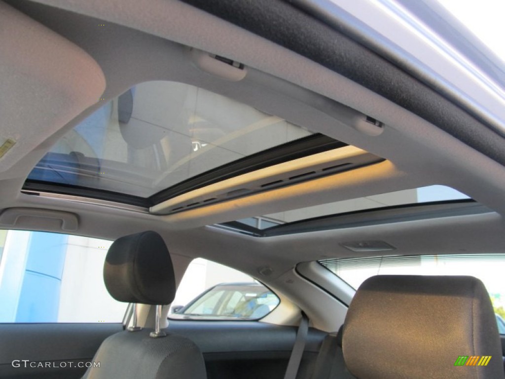 2010 Scion tC Standard tC Model Sunroof Photo #69883627