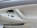 Super White - Camry LE Photo No. 22