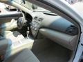Super White - Camry LE Photo No. 23