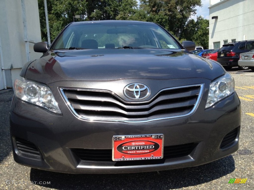 2010 Camry LE - Magnetic Gray Metallic / Ash Gray photo #2