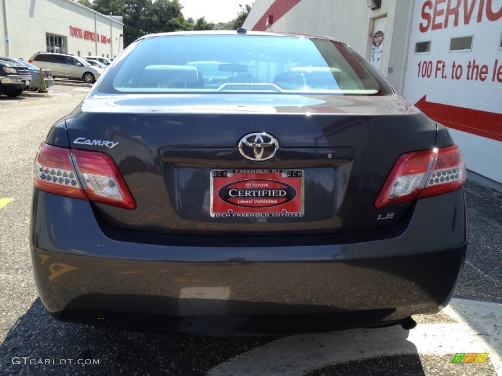 2010 Camry LE - Magnetic Gray Metallic / Ash Gray photo #5