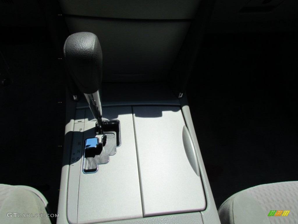 2010 Camry LE - Magnetic Gray Metallic / Ash Gray photo #12