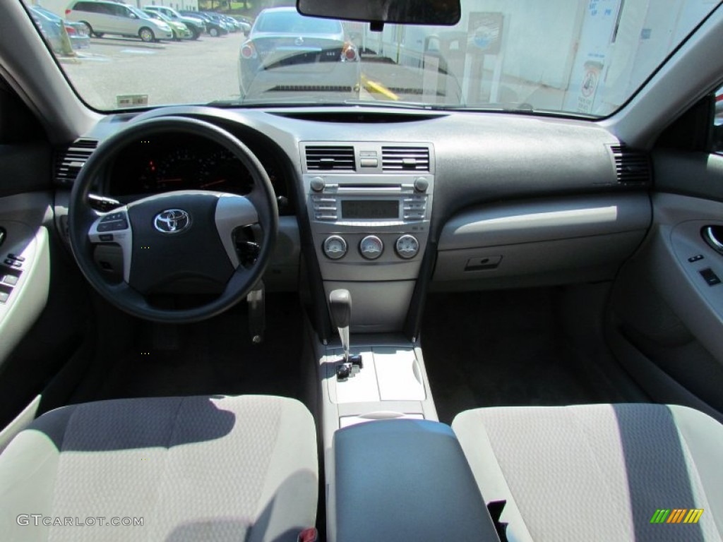 2010 Camry LE - Magnetic Gray Metallic / Ash Gray photo #20