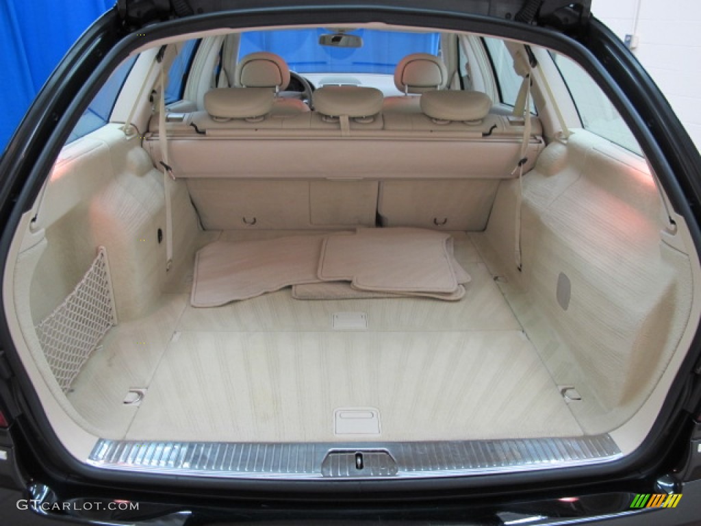2005 Mercedes-Benz E 320 4Matic Wagon Trunk Photo #69887187
