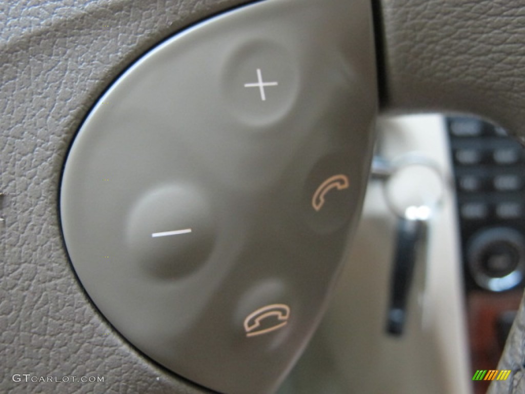 2005 Mercedes-Benz E 320 4Matic Wagon Controls Photo #69887401