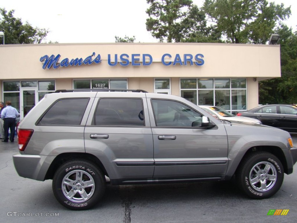 2007 Grand Cherokee Laredo - Light Graystone Pearl / Medium Slate Gray photo #1