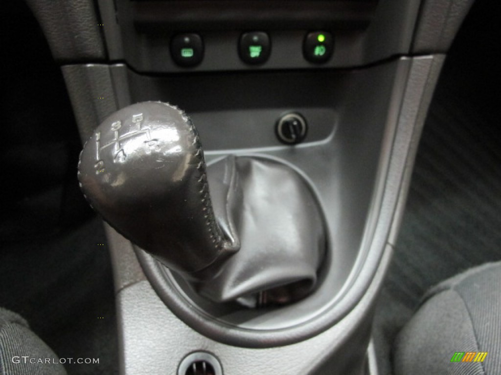 2002 Ford Mustang GT Coupe Transmission Photos