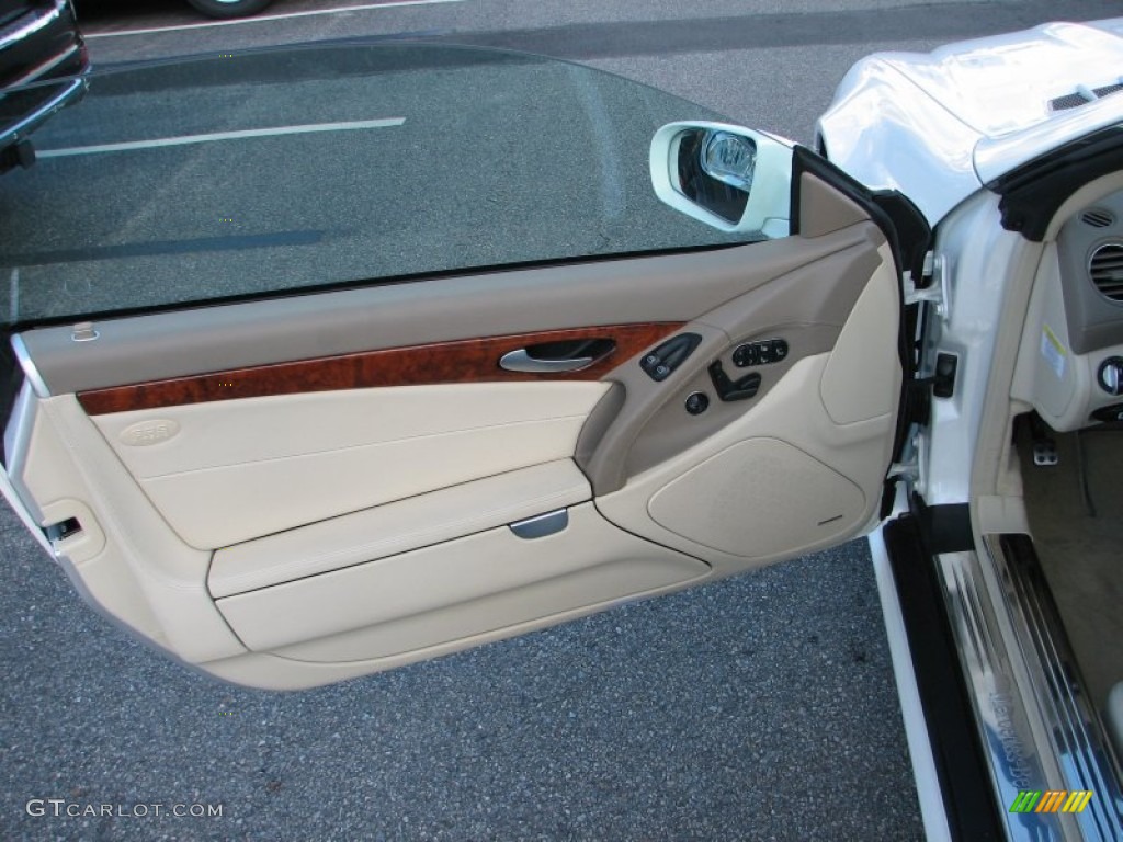 2011 Mercedes-Benz SL 550 Roadster Stone Door Panel Photo #69888751