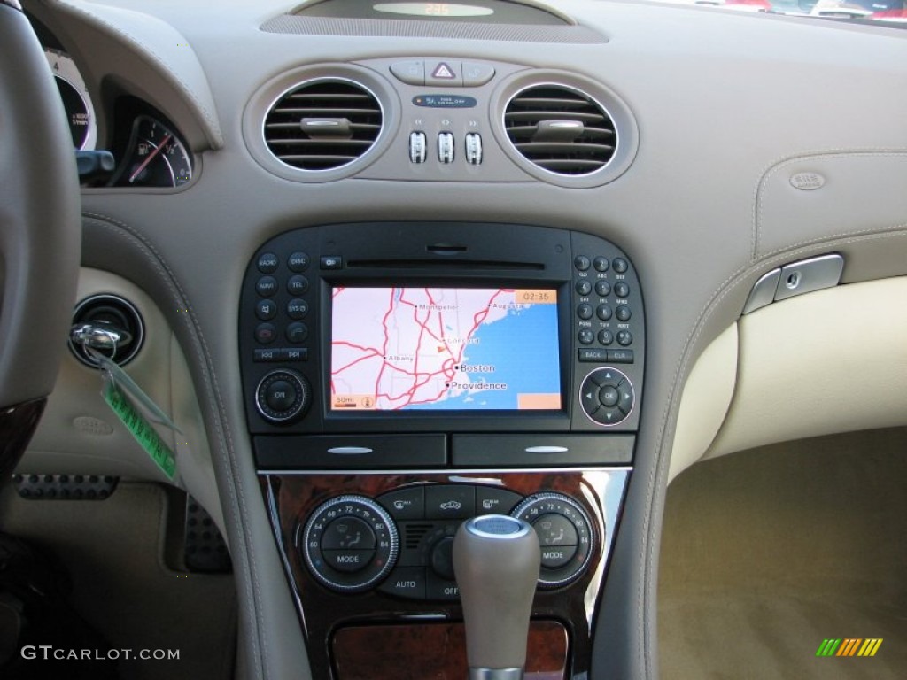 2011 Mercedes-Benz SL 550 Roadster Navigation Photo #69888769