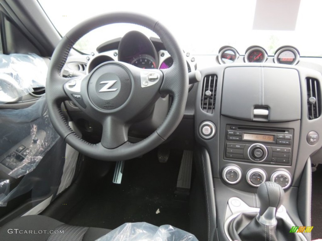 2013 Nissan 370Z Sport Coupe Black Dashboard Photo #69890764