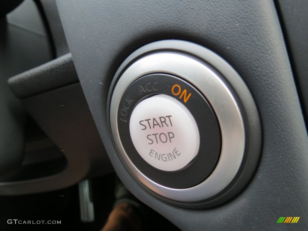 2013 Nissan 370Z Sport Coupe Controls Photo #69890788