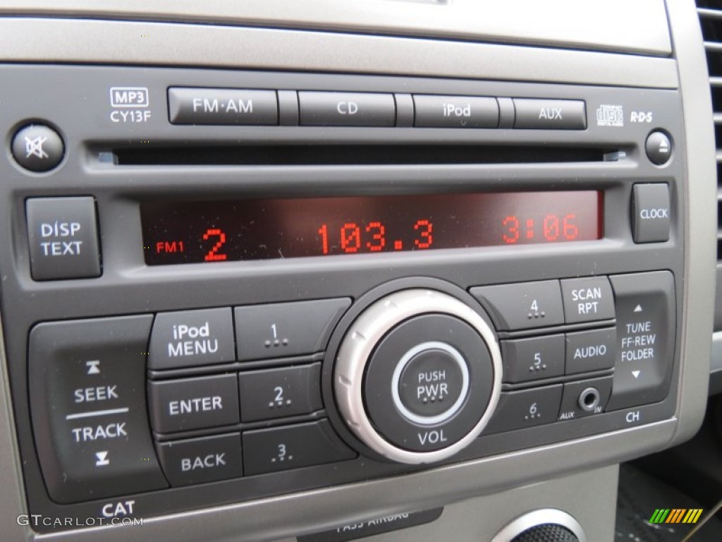 2012 Nissan Sentra 2.0 SR Audio System Photo #69891520