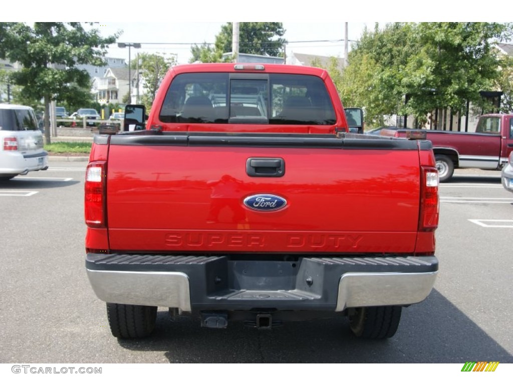 2008 F350 Super Duty XLT Regular Cab 4x4 - Bright Red / Medium Stone photo #6
