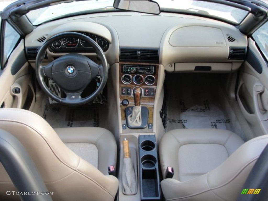 Beige Interior 2001 BMW Z3 3.0i Roadster Photo #69900046