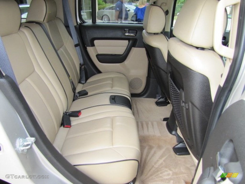 Light Cashmere Beige Interior 2006 Hummer H3 Standard H3 Model Photo #69902380