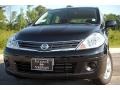 Super Black - Versa 1.8 S Hatchback Photo No. 1