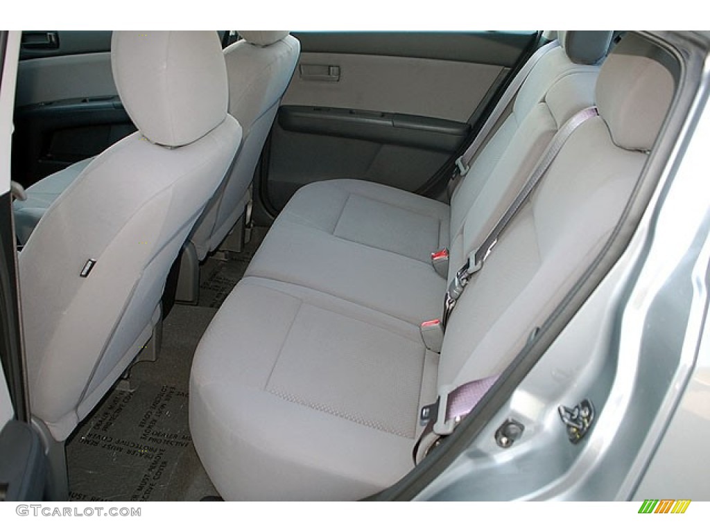 2012 Nissan Sentra 2.0 Rear Seat Photo #69905724