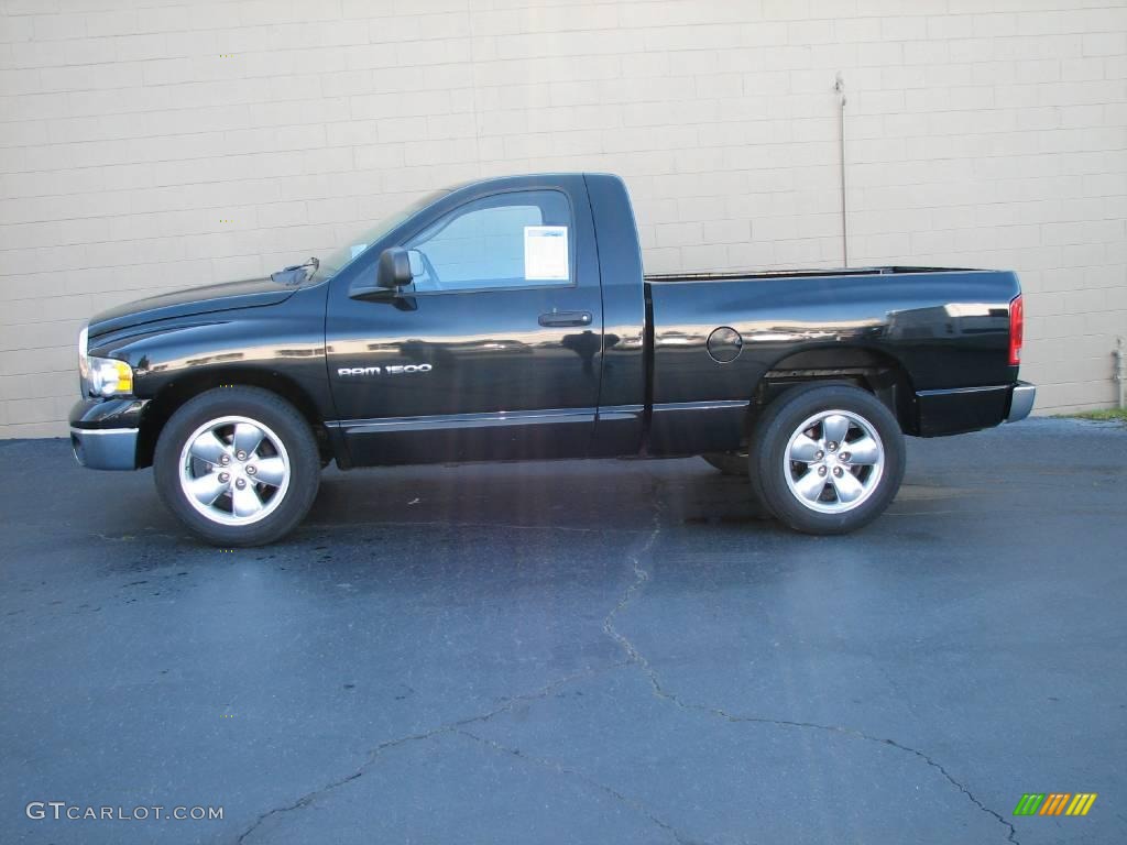 2004 Ram 1500 SLT Regular Cab - Black / Dark Slate Gray photo #1