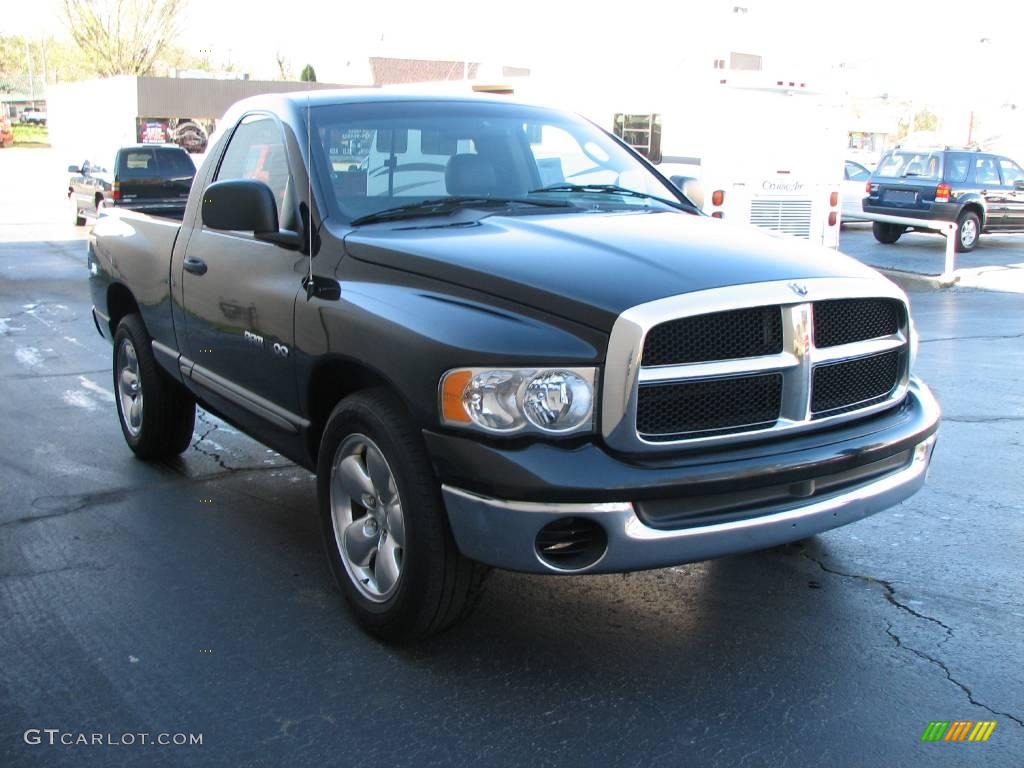 2004 Ram 1500 SLT Regular Cab - Black / Dark Slate Gray photo #4