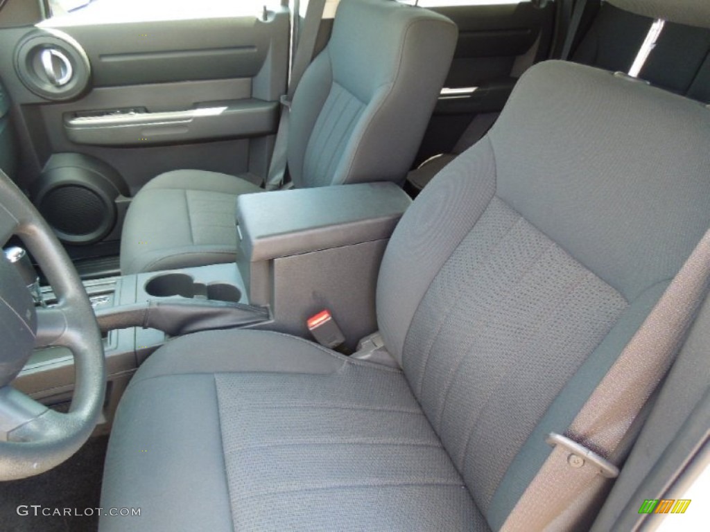 2011 Dodge Nitro Heat Front Seat Photos