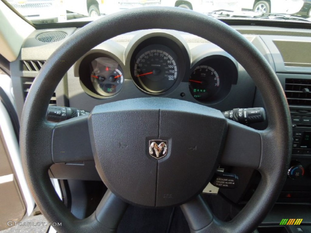 2011 Dodge Nitro Heat Steering Wheel Photos
