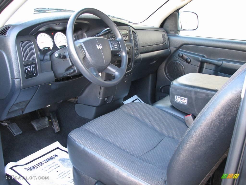 2004 Ram 1500 SLT Regular Cab - Black / Dark Slate Gray photo #7