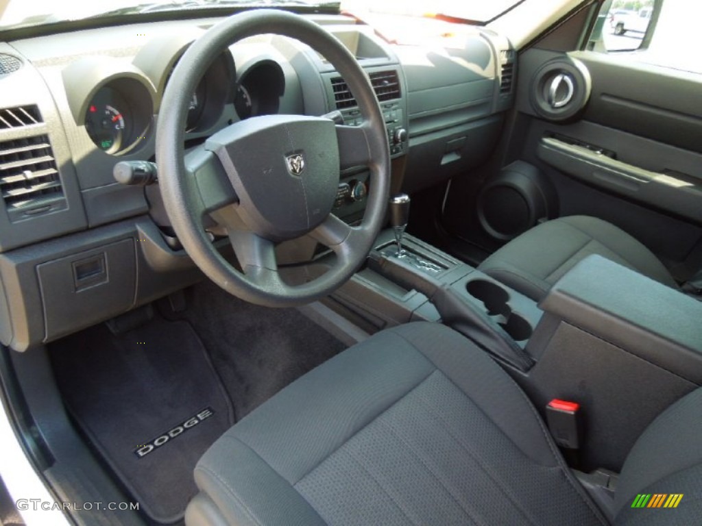 2011 Dodge Nitro Heat Interior Color Photos