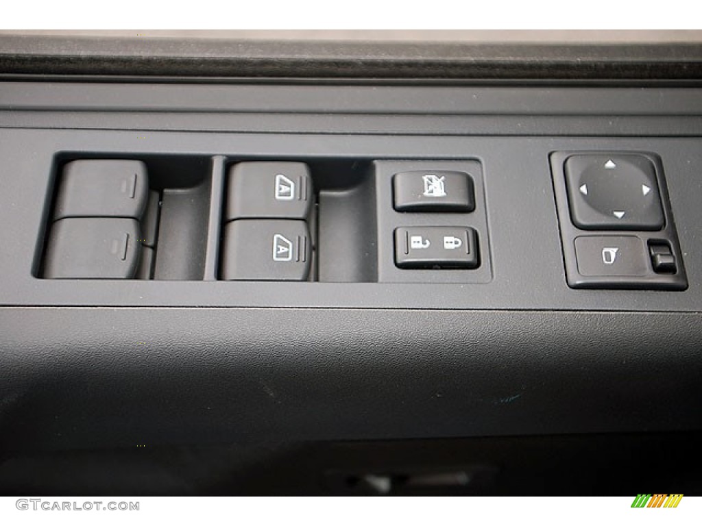 2012 Nissan Titan SV Crew Cab 4x4 Controls Photo #69907799