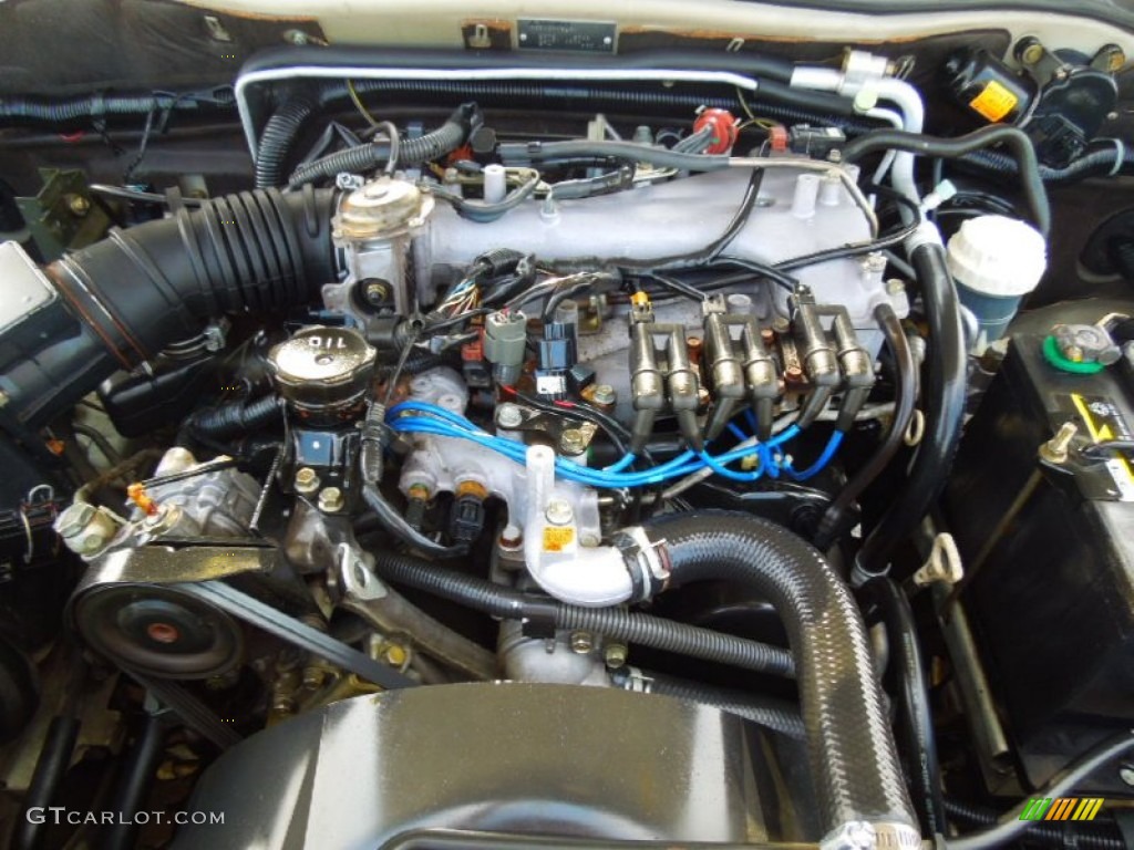 2002 Mitsubishi Montero Sport LS Engine Photos