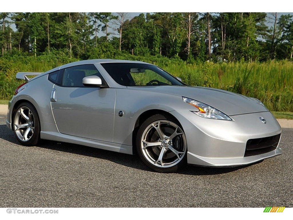 2010 370Z NISMO Coupe - Brilliant Silver / NISMO Black/Red Cloth photo #1