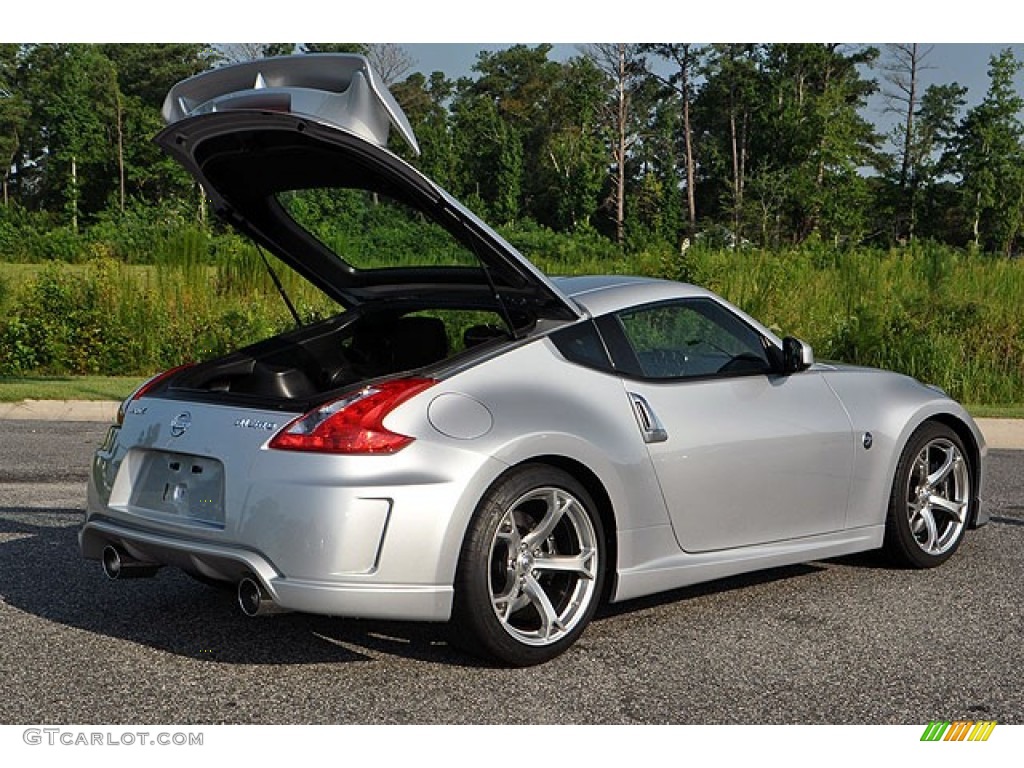 2010 370Z NISMO Coupe - Brilliant Silver / NISMO Black/Red Cloth photo #5