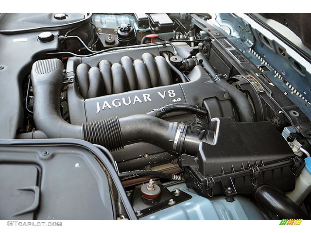 2002 Jaguar XJ Vanden Plas 4.0 Liter DOHC 32 Valve V8 Engine Photo #69909851