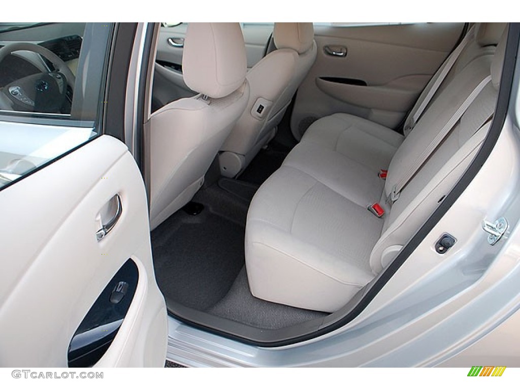 2012 Nissan LEAF SL Rear Seat Photo #69910193