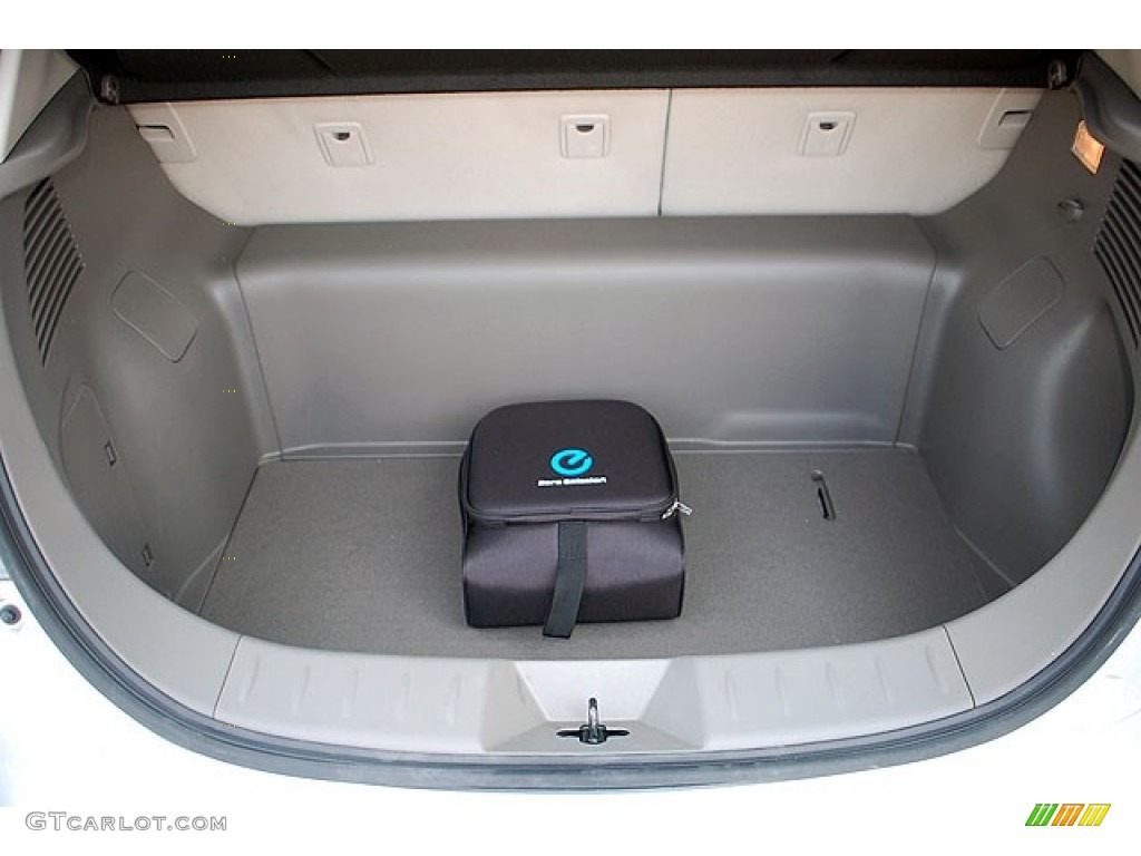 2012 Nissan LEAF SL Trunk Photo #69910198