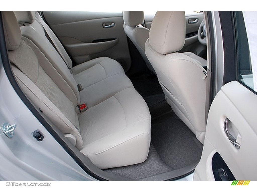 Light Gray Interior 2012 Nissan LEAF SL Photo #69910223