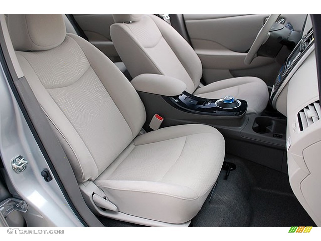 2012 Nissan LEAF SL Front Seat Photo #69910259