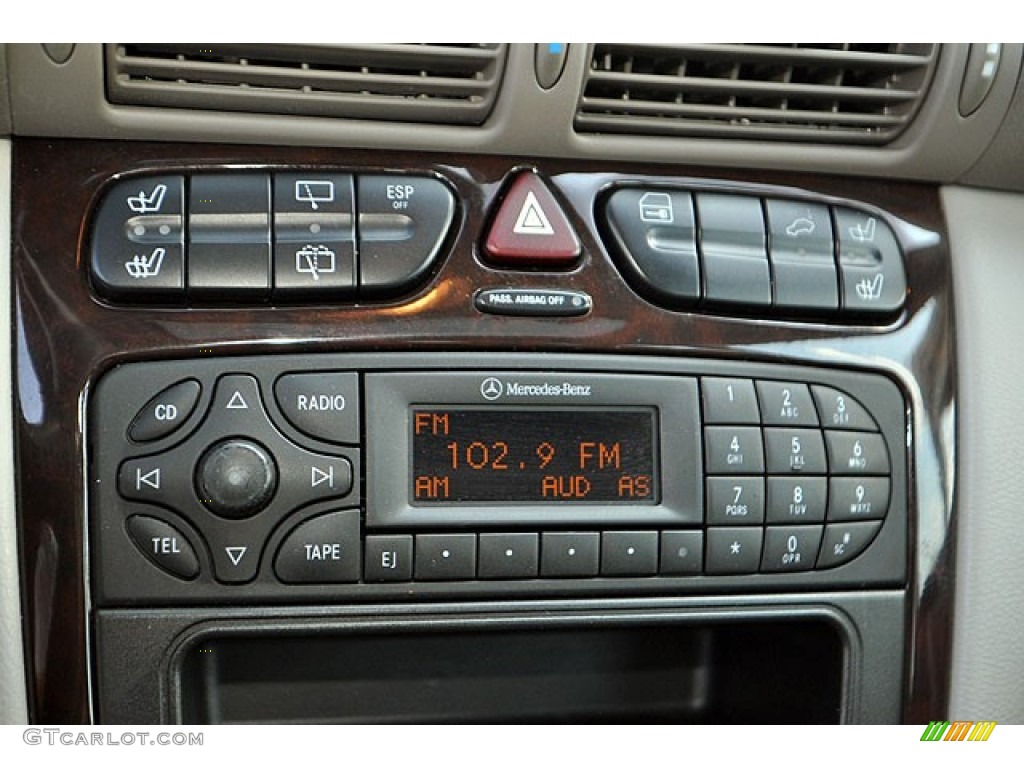 2004 Mercedes-Benz C 320 4Matic Wagon Audio System Photos