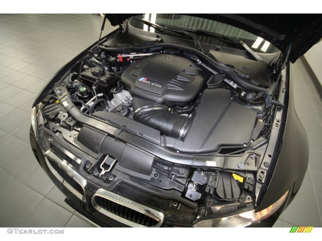 2010 BMW M3 Convertible Engine Photos
