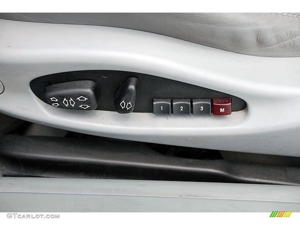 2001 BMW M3 Coupe Controls Photo #69913569