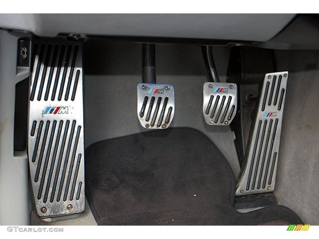 2001 BMW M3 Coupe Pedals Photo #69913589
