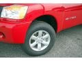 Red Alert - Titan S Crew Cab 4x4 Photo No. 2