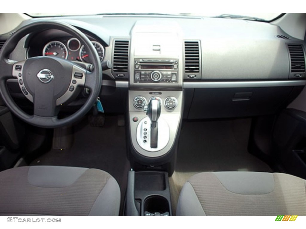 2010 Sentra 2.0 S - Espresso Black Metallic / Charcoal photo #13