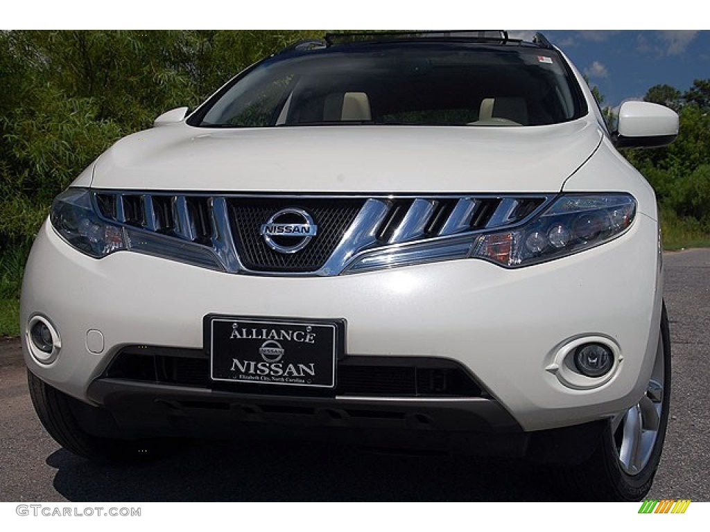 2010 Murano LE AWD - Glacier White Pearl / Beige photo #2