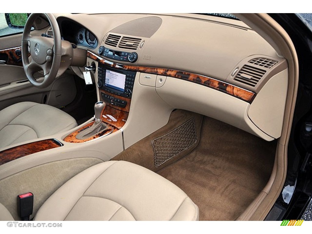 2008 Mercedes-Benz E 350 Sedan Sahara Beige/Black Dashboard Photo #69918236