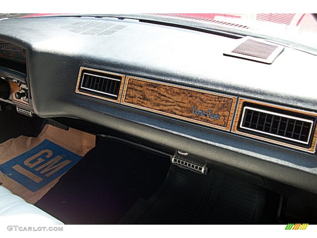 1975 Chevrolet Caprice Classic Convertible White Dashboard Photo #69919976