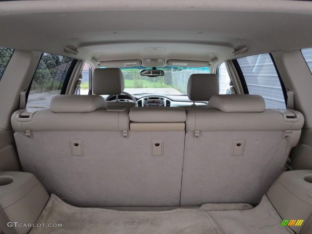 2004 Highlander Limited V6 - Super White / Ivory photo #26